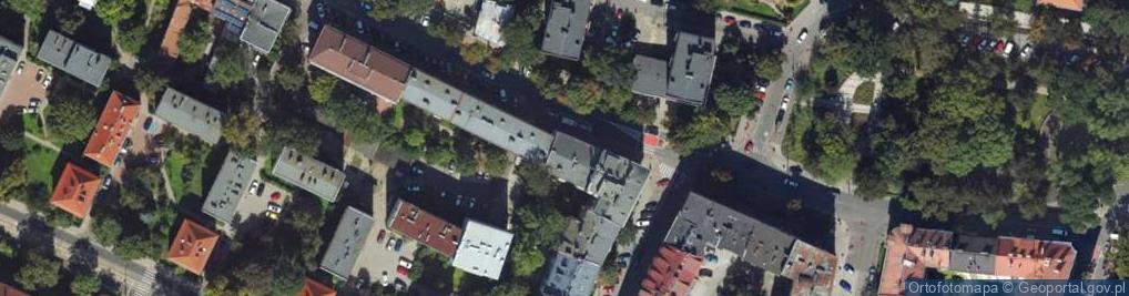 Zdjęcie satelitarne Sklep Motoryzacyjny