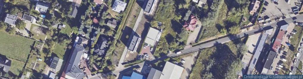 Zdjęcie satelitarne Sklepy z częściami samochodowymi - 2407