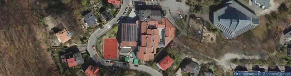 Zdjęcie satelitarne Centrum Sportowe u Jezuitów