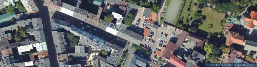 Zdjęcie satelitarne Dance Globe