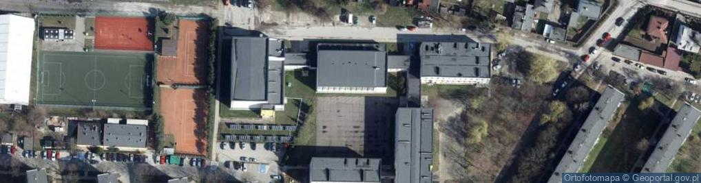 Zdjęcie satelitarne MOSiR Zgierz Lodowisko