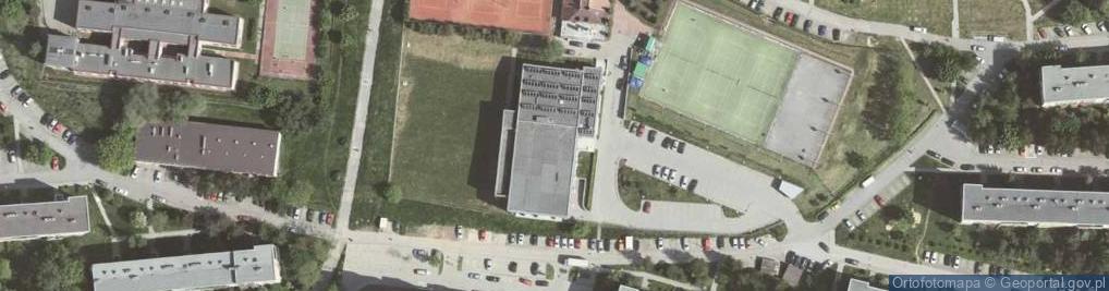 Zdjęcie satelitarne Ośrodek Sportowo - Rekreacyjny Kurdwanów Nowy