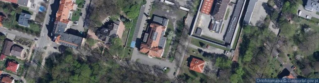 Zdjęcie satelitarne Izba Muzealna Jednostek Garnizonu Prudnik