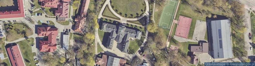 Zdjęcie satelitarne Powozów