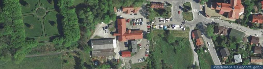 Zdjęcie satelitarne SP ZOZ w Myślenicach