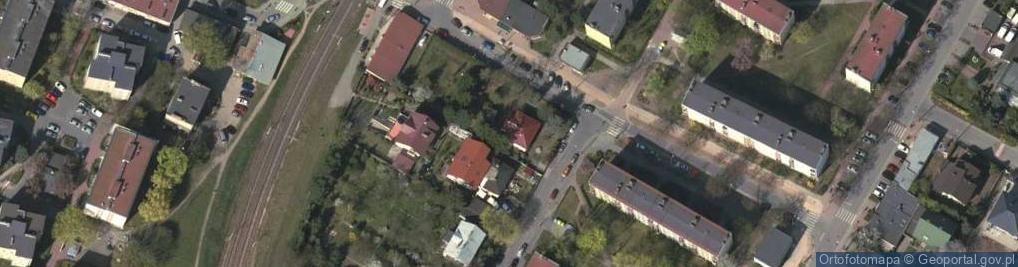 Zdjęcie satelitarne Sklep obuwniczy przy WKD w Pruszków