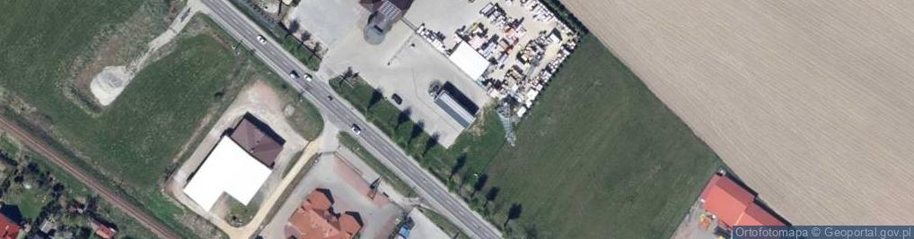 Zdjęcie satelitarne Paczkomat InPost AND01BAPP