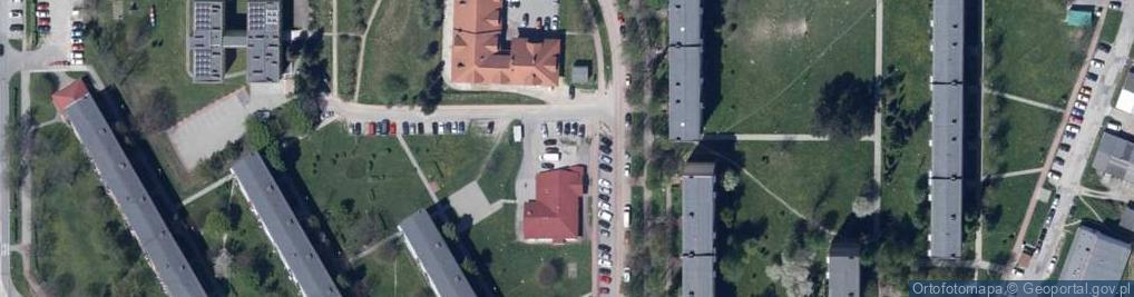 Zdjęcie satelitarne Paczkomat InPost AND03M