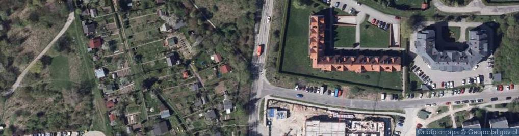 Zdjęcie satelitarne Paczkomat InPost BBI68M