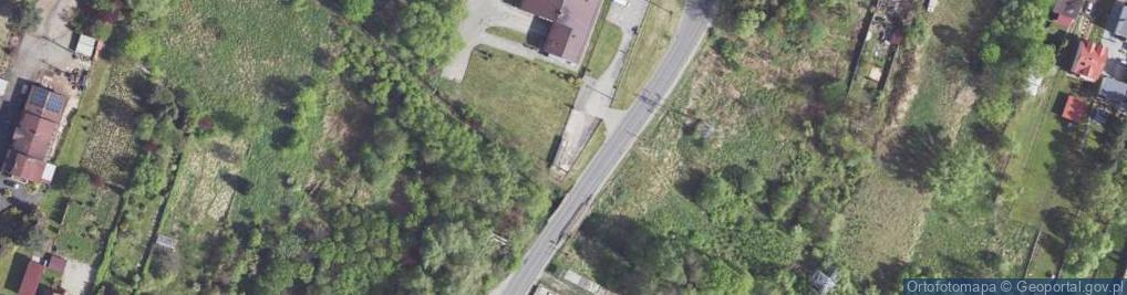 Zdjęcie satelitarne Paczkomat InPost BED02M