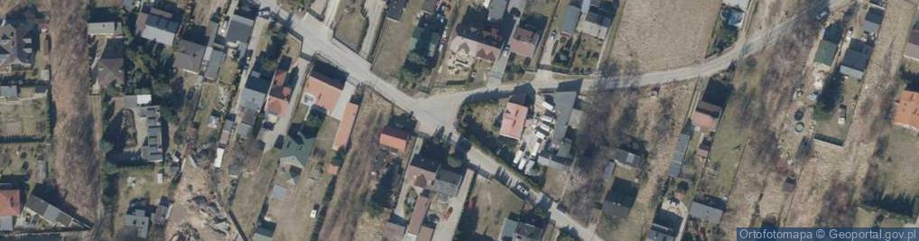 Zdjęcie satelitarne Paczkomat InPost BEP01A