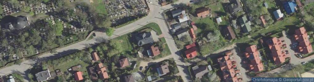 Zdjęcie satelitarne Paczkomat InPost BIA110M
