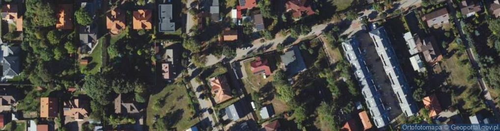 Zdjęcie satelitarne Paczkomat InPost BIA69M