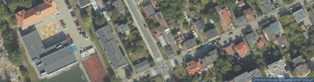 Zdjęcie satelitarne Paczkomat InPost BYD106M