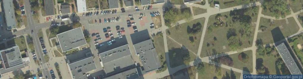 Zdjęcie satelitarne Paczkomat InPost BYD151M