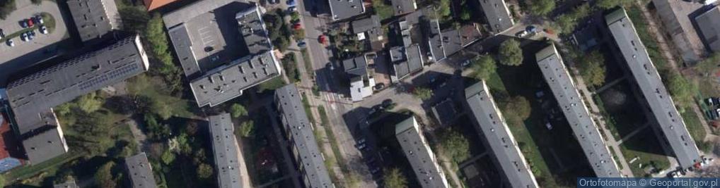 Zdjęcie satelitarne Paczkomat InPost BYD33M