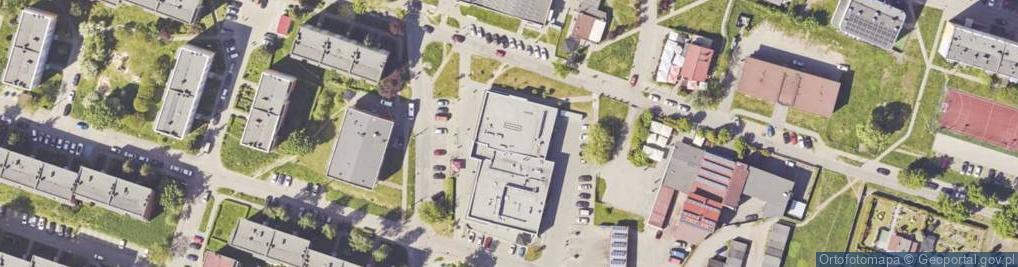 Zdjęcie satelitarne Paczkomat InPost BYT03M