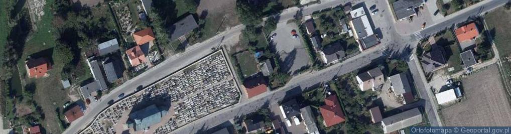 Zdjęcie satelitarne Paczkomat InPost BZI01G