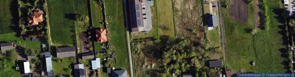 Zdjęcie satelitarne Paczkomat InPost CEZ01M