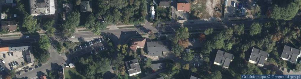 Zdjęcie satelitarne Paczkomat InPost CHE12M