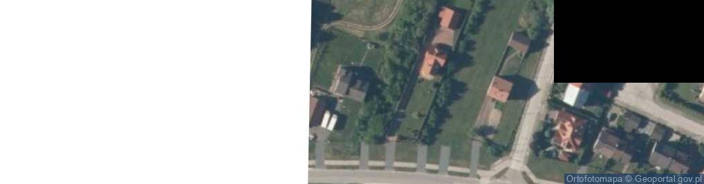 Zdjęcie satelitarne Paczkomat InPost CHN01ML