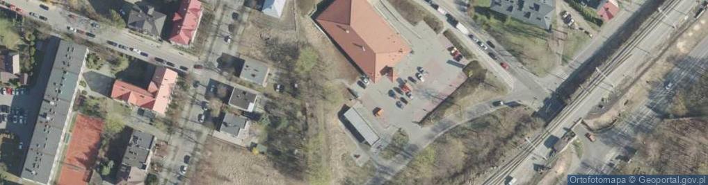 Zdjęcie satelitarne Paczkomat InPost CHR01N