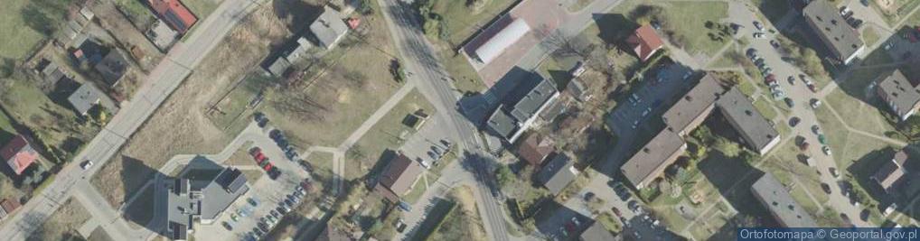 Zdjęcie satelitarne Paczkomat InPost CHR02N