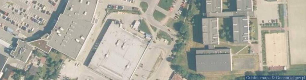 Zdjęcie satelitarne Paczkomat InPost CHR03A