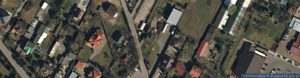 Zdjęcie satelitarne Paczkomat InPost CHT01M