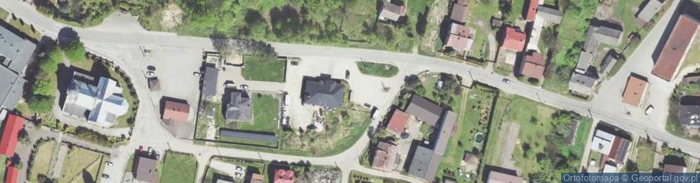 Zdjęcie satelitarne Paczkomat InPost CHU01F