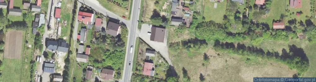 Zdjęcie satelitarne Paczkomat InPost CHU01M