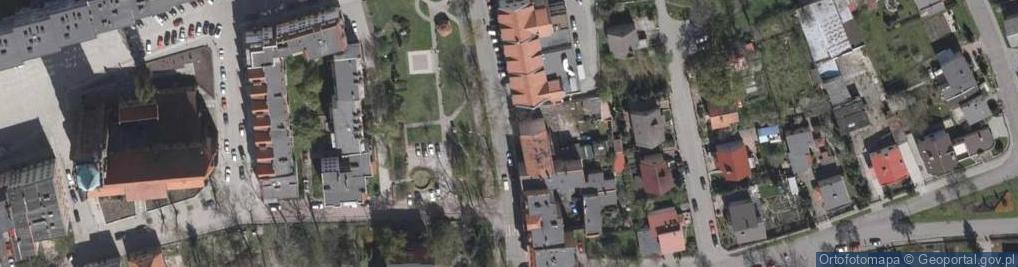 Zdjęcie satelitarne Paczkomat InPost CHW01A