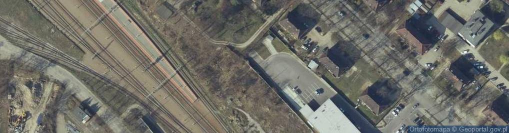 Zdjęcie satelitarne Paczkomat InPost CIE11M