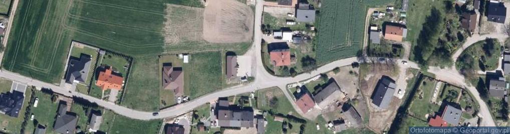 Zdjęcie satelitarne Paczkomat InPost CKW01M