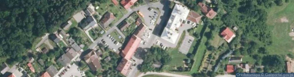 Zdjęcie satelitarne Paczkomat InPost COW04M