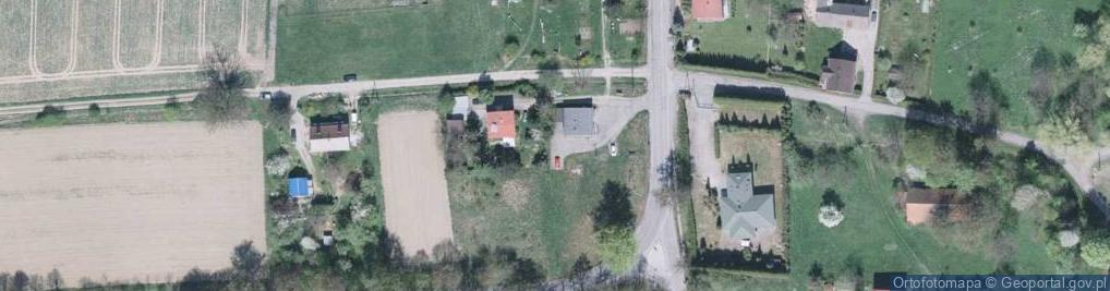 Zdjęcie satelitarne Paczkomat InPost CSW01M