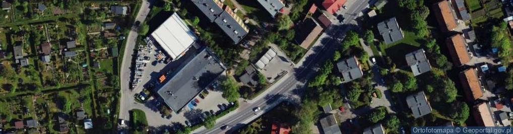Zdjęcie satelitarne Paczkomat InPost CZD01N
