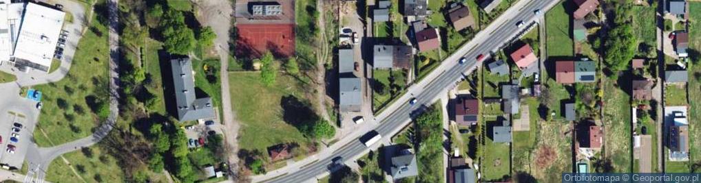 Zdjęcie satelitarne Paczkomat InPost CZE20M