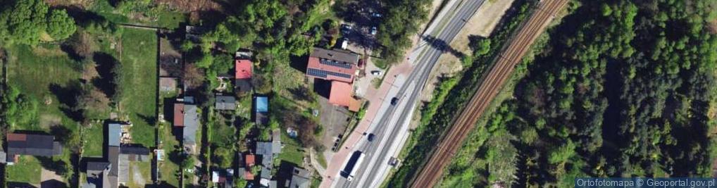 Zdjęcie satelitarne Paczkomat InPost CZE35M