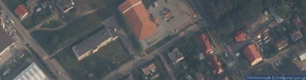 Zdjęcie satelitarne Paczkomat InPost CZI03N