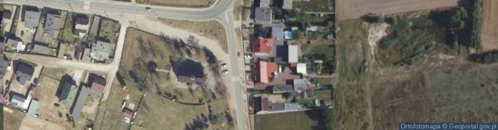 Zdjęcie satelitarne Paczkomat InPost CZSZ01M