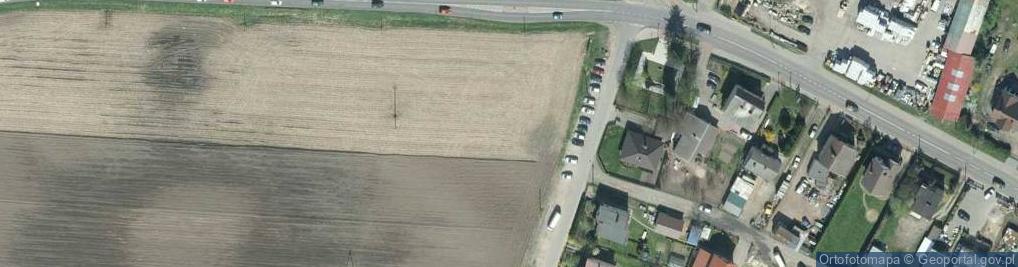 Zdjęcie satelitarne Paczkomat InPost DCX01M