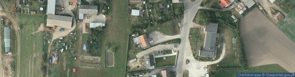 Zdjęcie satelitarne Paczkomat InPost DWY01M