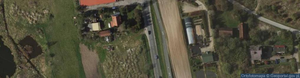 Zdjęcie satelitarne Paczkomat InPost DYW05M