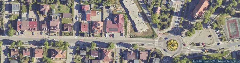 Zdjęcie satelitarne Paczkomat InPost DZL01M