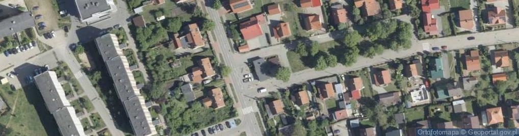 Zdjęcie satelitarne Paczkomat InPost ELK02N