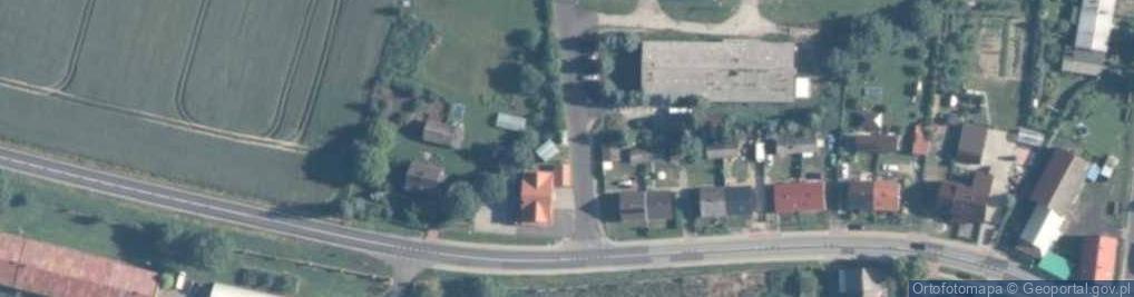 Zdjęcie satelitarne Paczkomat InPost GCE01M