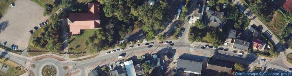 Zdjęcie satelitarne Paczkomat InPost GDA122M