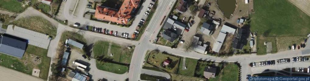 Zdjęcie satelitarne Paczkomat InPost GDY11M