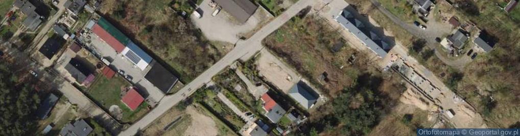 Zdjęcie satelitarne Paczkomat InPost GDY125M